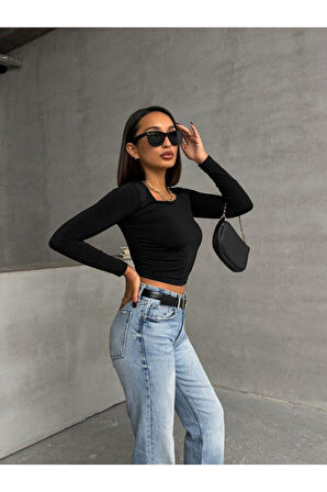 Kare Yaka Uzun Kol Bluz