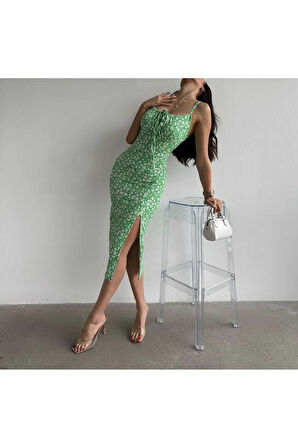 Çiçek Desenli Askılı Yırtmaçlı Midi Elbise