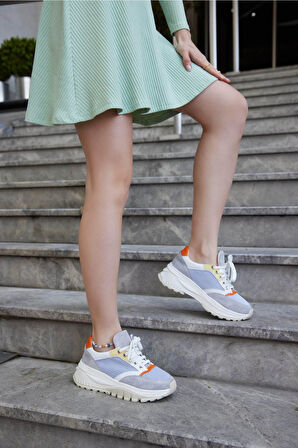 Kadın Gri Hakiki Deri Sneaker Spor Ayakkabı