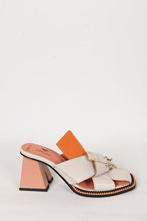 Kadın Deri Terlik Topuk Detaylı Beyaz