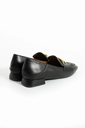 Kadın Siyah Hakiki Deri Aksesuar Detaylı Klasik Ayakkabı