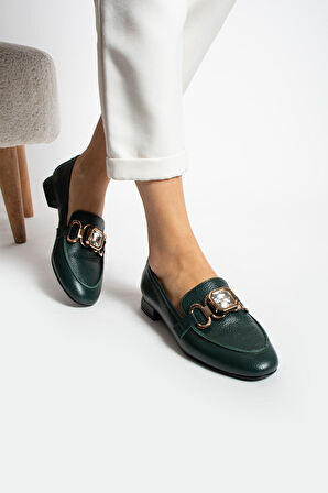 Kadın Siyah Deri Aksesuar Detaylı Ayakkabı