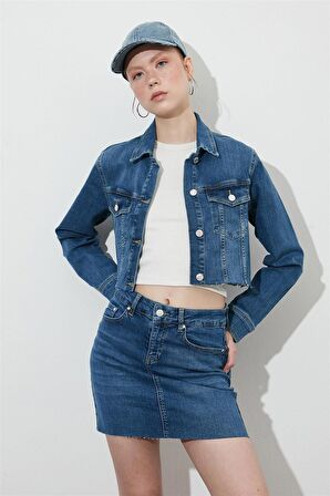 Kadın Mavi Denim Uzun Kollu Crop Ceket