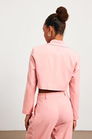 Kruvaze Yaka Vatkalı Crop Pembe Kadın Blazer Ceket