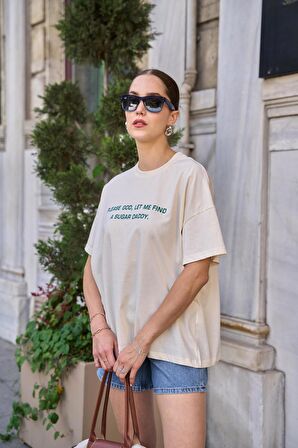 Bisiklet Yaka Yazılı Ekru Kadın Oversize T-shirt