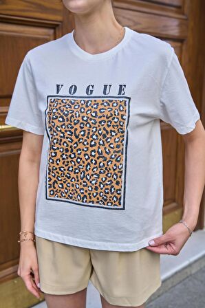 Bisiklet Yaka Yazılı Leopar Desenli Krem Kadın Oversize T-shirt