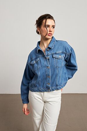 Nakışlı Oversize Mavi Kadın Denim Ceket