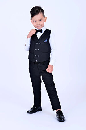 Siyah Mendil Detaylı Erkek Çocuk Smokin Takım