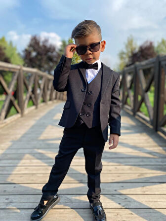 Siyah Beş Parça Erkek Çocuk Takım Elbise