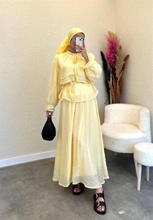 2720 Fularlı Yaka Pelerinli Etekli Şifon Takım