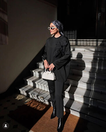 7945 Bisiklet Yaka Çiçek Figürlü Scuba Takım