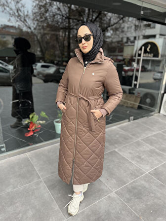 7627 Kapşonlu Yakası Ribanalı Kapitone Dikişli Kaban