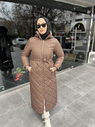 7627 Kapşonlu Yakası Ribanalı Kapitone Dikişli Kaban