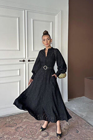 Siyah Kemer Detaylı Uzun Elbise