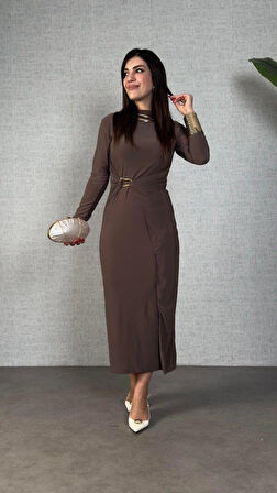 Kadın Balıkçı Yaka Toka Detay Sandy Kumaş Midi Boy Elbise