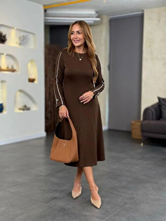 Kadın Uzun Kollu Bisiklet Yaka Midi Modal Elbise