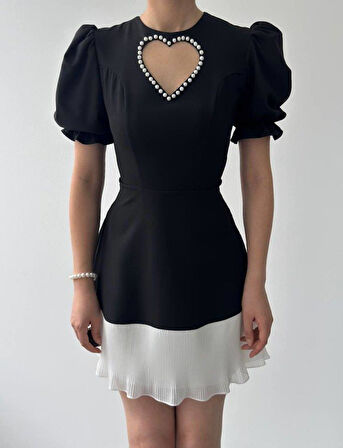 Safe Kalp Detaylı Elbise