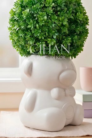 Sevimli Ayıcık Figürlü Saksıda Yapay U.V. Dayanıklı Top Şimşir Ağacı 60 cm (Şimşir Çapı 35 cm)