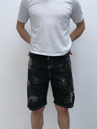 Casual Fit Eskitme Desenli Siyah Kot Şort
