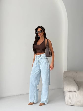 Yüksek Bel Arka Yırtıklı Wide Leg Denim Pantolon
