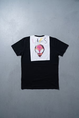 Erkek Sırtı Yazılı ve Alien Desenli Bisiklet Yaka Streetwear Tişört