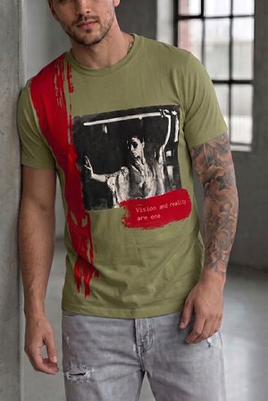 Erkek Sinematik Grafik Baskılı Streetwear Tişört