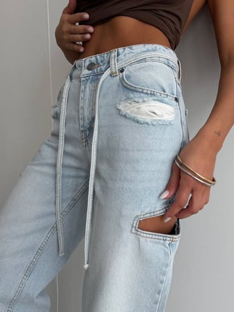 Kadın Yüksek Bel Pencereli Kesik Detaylı Wide Leg Denim Pantolon
