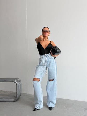 Yüksek Bel Arka Yırtıklı Wide Leg Denim Pantolon
