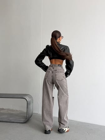 Yüksek Bel Arka Yırtıklı Wide Leg Denim Pantolon