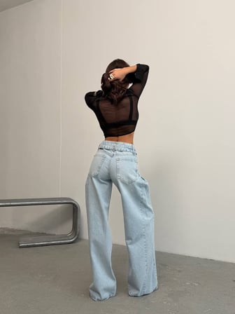 Kadın Asimetrik Çift Bel Detaylı Wide-Leg Geniş Paça Jean Pantolon