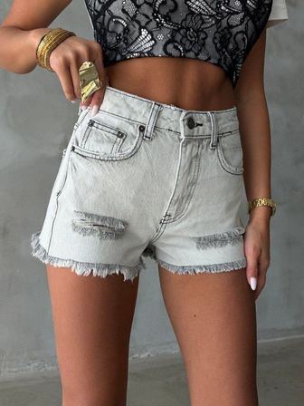 Kadın Mini Denim Şort Yüksek Bel Yıkamalı Yırtık Detaylı Pamuklu Kot Şort