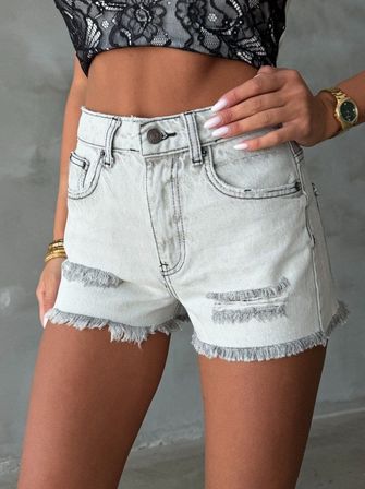 Kadın Mini Denim Şort Yüksek Bel Yıkamalı Yırtık Detaylı Pamuklu Kot Şort