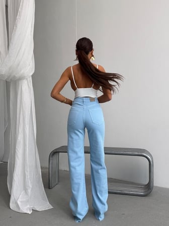 Kadın Asimetrik Çapraz Bel Detaylı Wide Leg Jean Pantolon