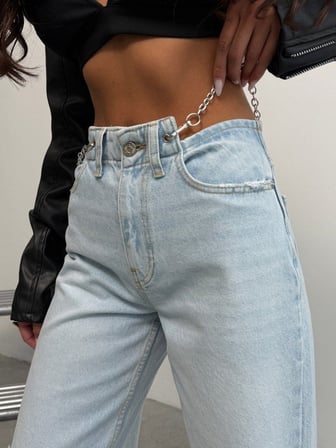 Yüksek Bel Cepli Aksesuarlı Geniş Paça Trend Pamuklu Jean Pantolon