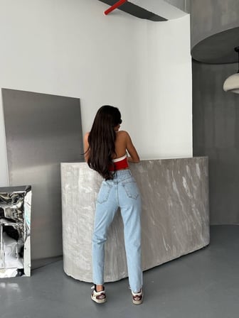 Yüksek Bel Düğme Detaylı Mom Jean