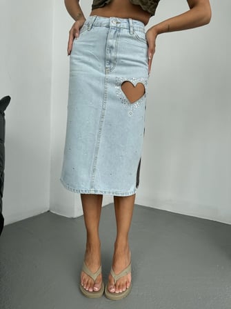 Kalp Detaylı Taş İşlemeli Denim Midi Etek