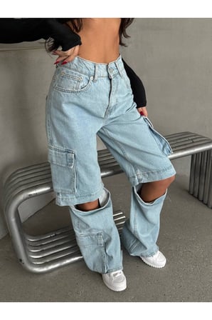 Yüksek Bel Kargo Cepli Parçalı (Detachable) Bol Paça Jean Pantolon