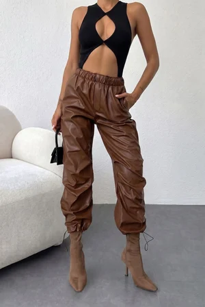 Kahverengi Deri Jogger Pantolon