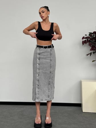 Kadın Yüksek Bel Düğmeli Denim Midi Etek – %100 Pamuk