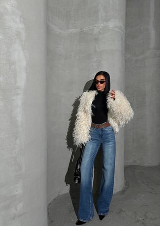 Yüksek Bel Wide Leg Jean Pantolon – %98 Pamuk Elastan, Bol Paça, Rahat Kalıp, Günlük & Şık Kadın Denim Pantolon