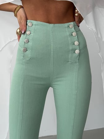 Kadın Yüksek Bel Düğme Detaylı Skinny Jean - Paçası Yırtmaçlı Dar Pantolon Kesim