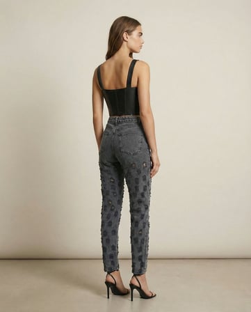Yüksek Bel Füme Yıkamalı Mom Fit Denim Pantolon