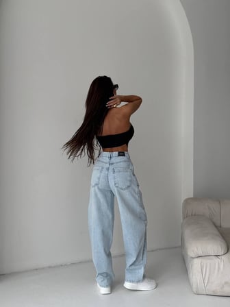 Yüksek Bel Dikiş Detaylı Bol Paça Kadın Jean Pantolon