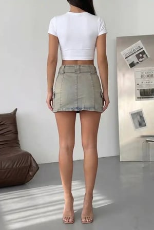 Yüksek Bel Mini Denim Etek Eskitilmiş Mavi Yıkamalı Cep Detaylı Jean Etek