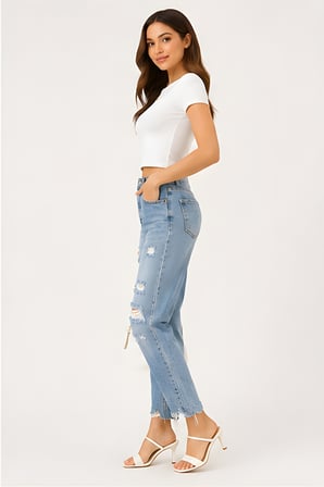 Lili Woman Kadın Yüksek Bel Yırtık Detaylı Mom Fit Jean Pantolon TY.YJN01