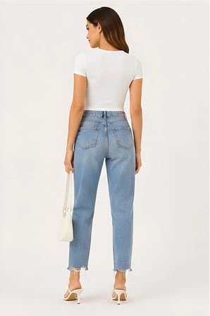 Lili Woman Kadın Yüksek Bel Yırtık Detaylı Mom Fit Jean Pantolon TY.YJN01