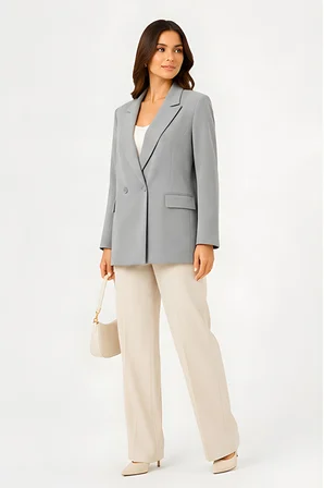 Lili Woman Kadın Kruvaze Açık Gri Blazer Ceket – Çift Düğmeli, Cep Kapaklı P.3982G