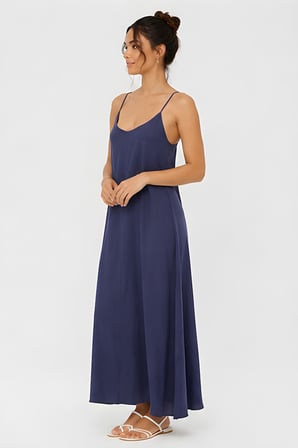 Lili Woman Kadın İnce Askılı Rahat Kalıp Tencel Uzun Elbise P.1717