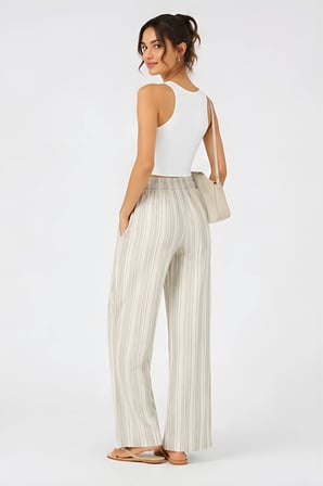 Lili Woman Kadın Yüksek Bel Çizgili Keten Karışımlı Relax Fit Pantolon E.KP01