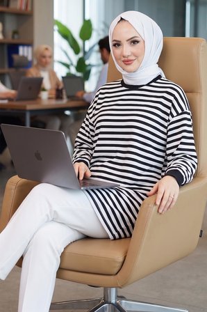 Çizgili Penye Tunik Siyah HM2917